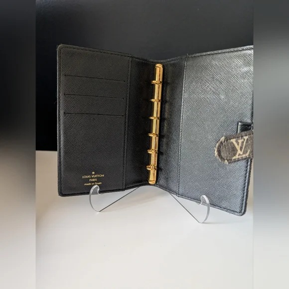 Vintage Louis Vuitton Agenda with Signature Monogram - Picture 3 of 10